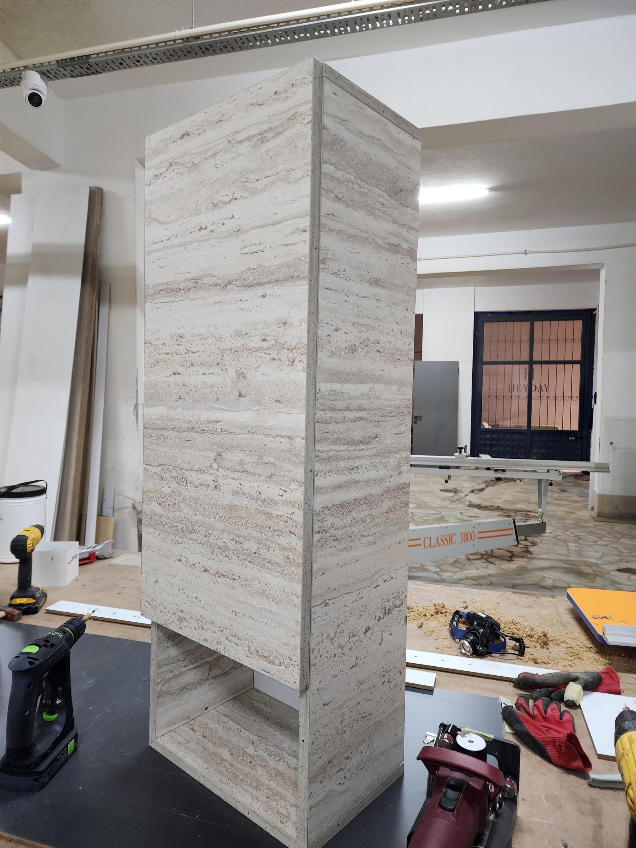 Nuvola Floating Shelf — Travertine