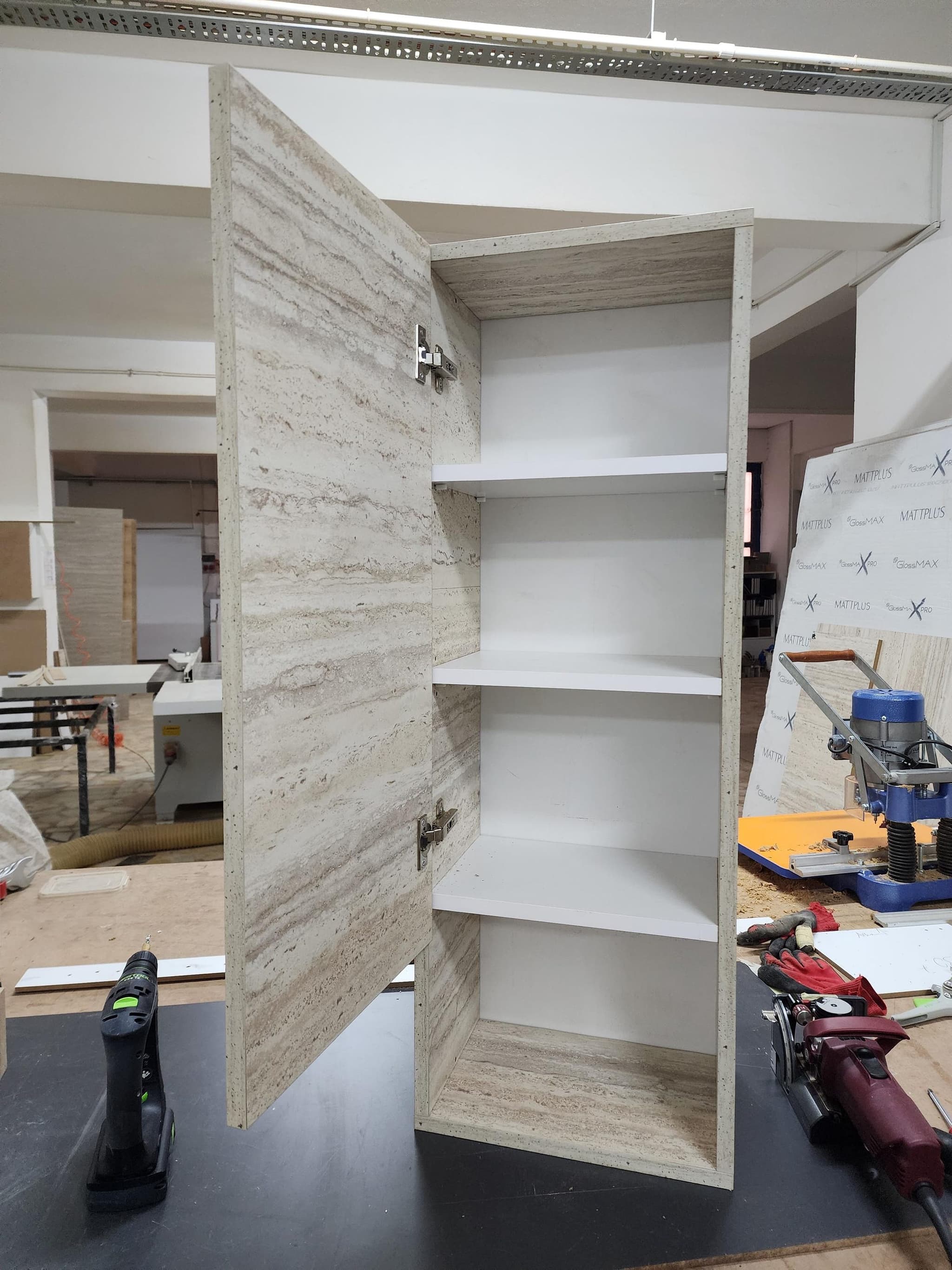 Nuvola Floating Shelf — Travertine